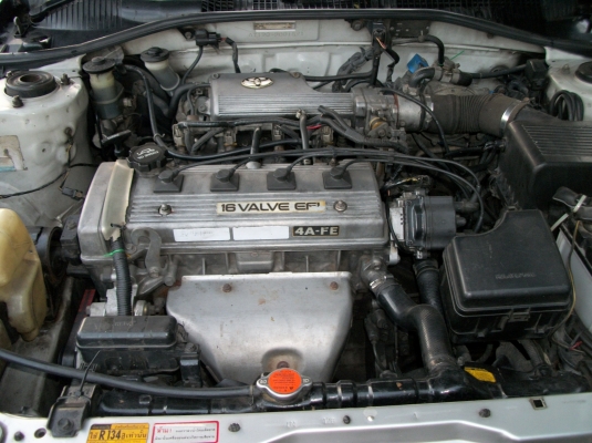 ลดราคาให้แล้วครับ 65000 ครับ โตโยต้า โคโรน่า ท้ายโด่ง เครื่อง 1600 ปี 93