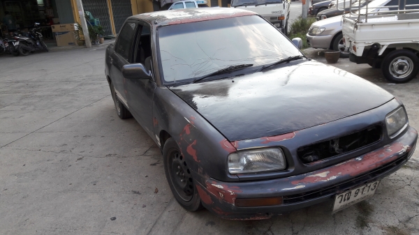 DAIHATSU APPLAUSE 1.6  ปี 95  ช่วงล่าง ดิสเบรกสี่ล้อ ตัวรถรุ่นนำเข้า