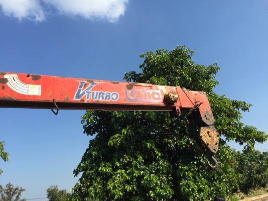 เครน. UNIC 2,8