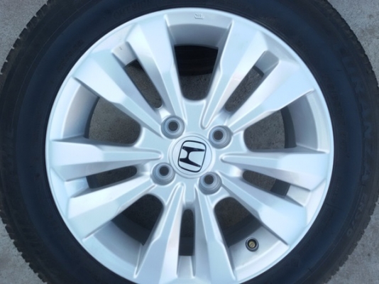 ขายล้อแม็กHONDA CITYขอบ15 พร้อมยางปี 13  4 ล้อ
