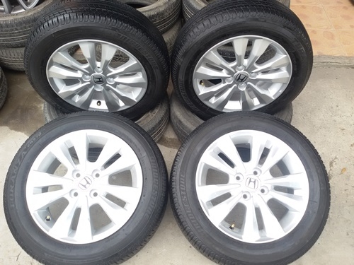 ขายล้อแม็กHONDA CITYขอบ15 พร้อมยางปี 13  4 ล้อ