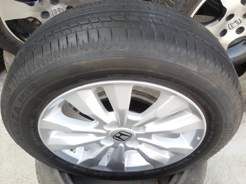 ขายล้อแม็กHONDA CITYขอบ15 พร้อมยางปี 13  4 ล้อ