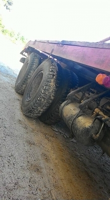 รถบรรทุก 12 ล้อ MITSUBISHI FN527