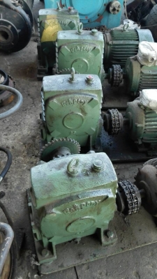 Sell>> ชุดเกียร์ส่งกำลัง ‪#&lrm;Bellpony‬ Made in Japan เบอร์ 100 ทด 1:10 สภาพเหมือนใหม่ ใช้งานมาน้อย ชนมอเตอร์ 5 HP. 380V. มีมา 6 ชุด นั่งแท่นเรียบร้อย แน่นๆทุกตัว พร้อมใช้งาน!!