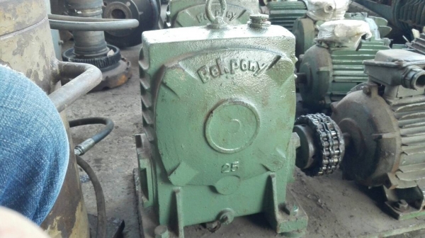 Sell>> ชุดเกียร์ส่งกำลัง ‪#&lrm;Bellpony‬ Made in Japan เบอร์ 100 ทด 1:10 สภาพเหมือนใหม่ ใช้งานมาน้อย ชนมอเตอร์ 5 HP. 380V. มีมา 6 ชุด นั่งแท่นเรียบร้อย แน่นๆทุกตัว พร้อมใช้งาน!!