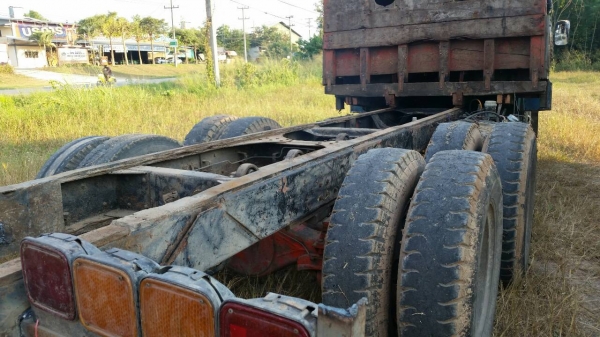 ถสิบล้อหัวยาว เครื่อง 6BF1 185แรง เพาเวอร์ เบรกจิฟฟี่ ช่วงล่าง ฟูโซ่ ภาษีไม่ขาด เล่มทะเบียนพร้อมโอน ถสิบล้อหัวยาว เครื่อง 6BF1 185แรง เพาเวอร์ เบรกจิฟฟี่ ช่วงล่าง ฟูโซ่ ภาษีไม่ขาด เล่มทะเบียนพร้อมโอน