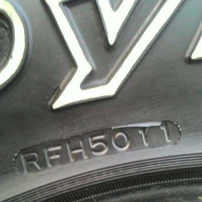 ขาย ยางA/T 31x10.5 R15 สวยๆ