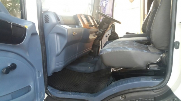 ขายด่วน รถหกล้อ HINO MEGA  ,5.50 เมตร สภาพพร้อมใช้