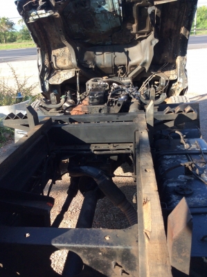 6ล้อ ISUZU NKR(ดั๊ม 110แรง )รถห้างแท้ สภาพเดิมๆ บางๆ ไม่ผุ เครื่องดี ครัทซีสวยจัด ขาย 320,000 บาท ศุภากร 081-1903107 -081-4252943