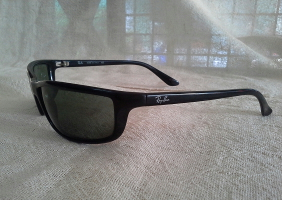 อภิมหาแว่นตาสำหรับนักล่า RAY-BAN Predator made in Italy ตัวแท้!