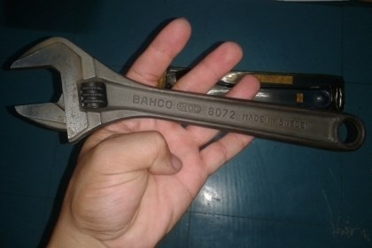 ขายประแจเลื่อน10"BAHCO MADE IN SWEDEN. ใหม่เก่าเก็บ