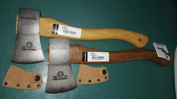 ขายขวานตราเสือ1 1/4ปอน HULT'S CELEBRATED AXES. MADE IN SWEDEN.