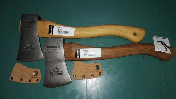 ขายขวานตราเสือ1 1/4ปอน HULT'S CELEBRATED AXES. MADE IN SWEDEN.