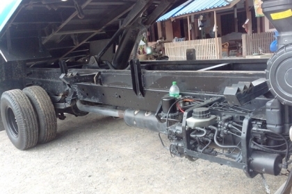 ขายรถบรรทุกหกล้อดั้มเกษตรฮีโน่QDR ซี่รี่ส์ 500 เครื่อง 240 แรงม้า