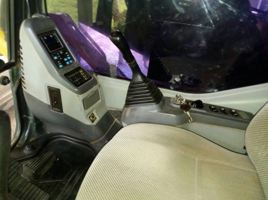 ขายรถแบคโฮ  KOMATSU PC200-7