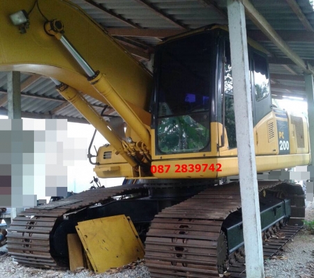 ขายรถแบคโฮ  KOMATSU PC200-7