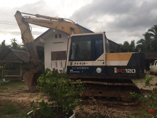 ขายแบคโฮ KOMATSU PC120-5 คอนโทนยาว สนใจโทร 081-970-1072 ขายแบคโฮ KOMATSU PC120-5 คอนโทนยาว สนใจโทร 081-970-1072