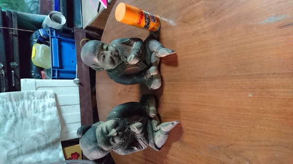 รื้อบ้านขายตามรูปเป็นไม้แกะ