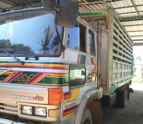 หกล้อ ฮีโน่ FD165B HO6C 220โบว์ ดั้มค๊อกเกษรต ยาว5.20ม ยาง900 สภาพดีสวยบางเดิมพร้อมใช้งาน ราคา 570,000บ ครับ หกล้อ ฮีโน่ FD165B HO6C 220โบว์ ดั้มค๊อกเกษรต ยาว5.20ม ยาง900 สภาพดีสวยบางเดิมพร้อมใช้งาน ราคา 570,000บ ครับ