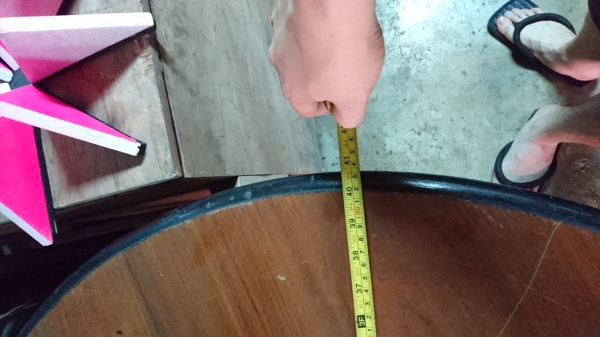 โต๊ะไม้ถูกๆไม่มีที่วาง