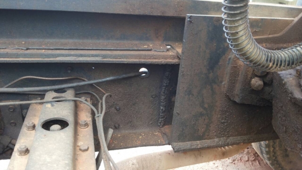 ขายรถบรรทุก 10 ล้อดัมพ์ HINO FM18 185 แรงม้า 2 เพลา ราคา 700000