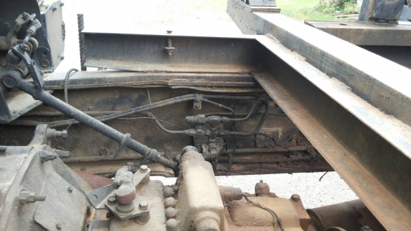 ขายรถบรรทุก 10 ล้อดัมพ์ HINO FM18 185 แรงม้า 2 เพลา ราคา 700000