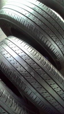 215/65R16 DUNLOP SP LT37 ปี2013 ชุด 4 เส้น tel.081-427-3941 215/65R16 DUNLOP SP LT37 ปี2013 ชุด 4 เส้น tel.081-427-3941