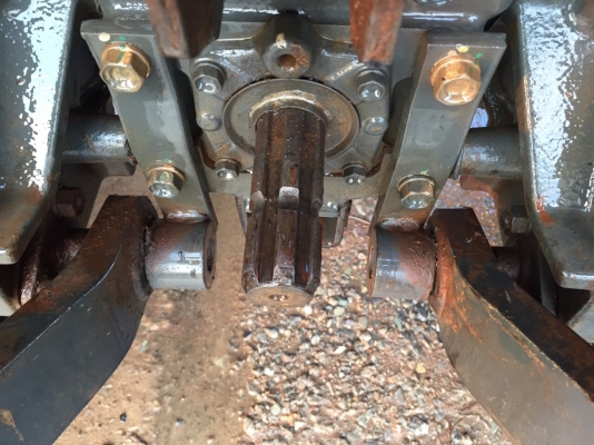 ขายรถไถ คูโบต้า 36 แรง สภาพเหมือนใหม่ พร้อมใช้งานค่ะ เดิมๆ ไม่เคยทำสี