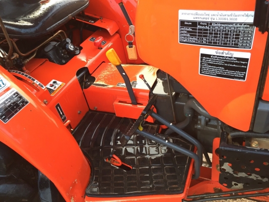 ขายรถไถ คูโบต้า 36 แรง สภาพเหมือนใหม่ พร้อมใช้งานค่ะ เดิมๆ ไม่เคยทำสี