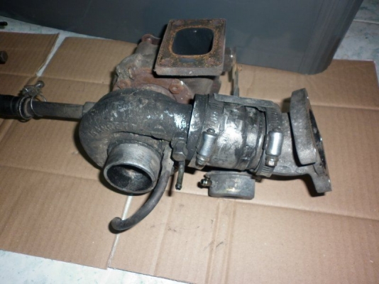 ต้องการขาย ไดร์ทชาร์ทเเละturbo NISSAN LD20