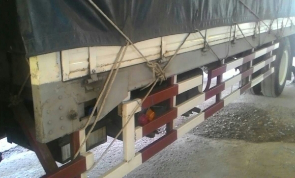 ขาย กะบะยาว 7.20ม สภาพดีสวยๆ ยกลงจาก หกล้อ ฮีโน่ FG1J ยาว 7.20ม ได้เหล็กแผงข้างครบ  ราคา59,000บ ครับ