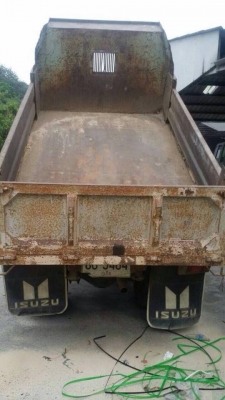 รถ 6 ล้อ ISUZU NKR ดั้มกระป๋อง ปี 42 เครื่อง 100 แรง