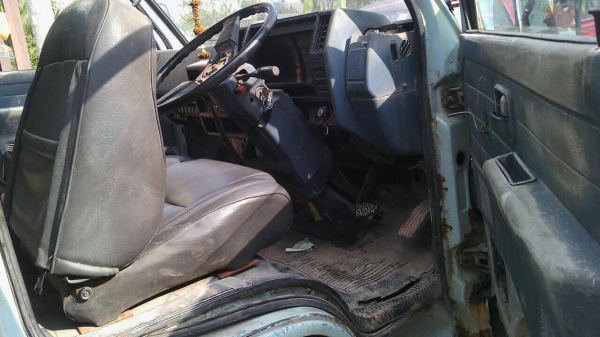 รถ 6 ล้อ ISUZU NKR ดั้มกระป๋อง ปี 42 เครื่อง 100 แรง