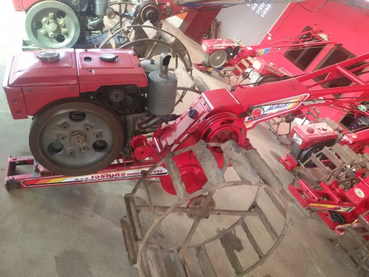 ขาย เครื่องยันม่าร์105M โครงริมจิมเส็ง จะชื้อแต่เครื่องก็ได้นะครับราคา18000 จะชื้อแต่โครงก็ได้นะครับราคา12000บาท พร้อมไช้งาน  ขายใน  ราคา30000บาท รถอยู่วังบัว คลองขลุง กำแพงเพชร    สนใจสอบุถามได้ที่081 3655997 อำพร  พาเจริญ  ราคาต่อรองได้อีกนะครับ