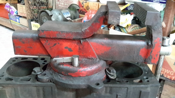 ปากาเหล็กเหนียว 5 นิ้ว ฐานหมุนได้