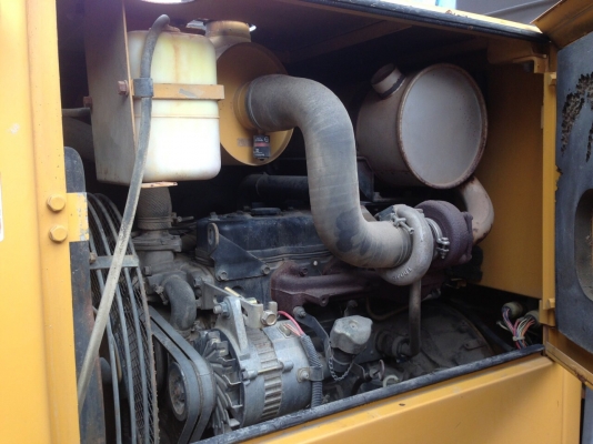 รถตัก TCM E830