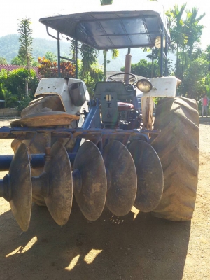 ขายรถไถ Ford ราคาถูก สภาพสวย