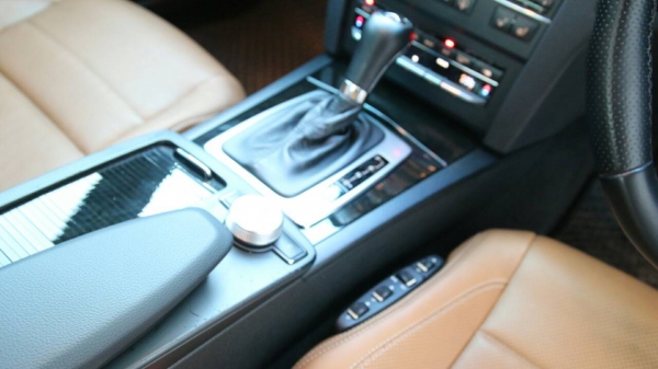 BENZ E-COUPE 250 CGI รถออกปลายปี2010 จดปี2012 BENZ E-COUPE 250 CGI รถออกปลายปี2010 จดปี2012