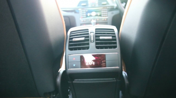 BENZ E-COUPE 250 CGI รถออกปลายปี2010 จดปี2012 BENZ E-COUPE 250 CGI รถออกปลายปี2010 จดปี2012