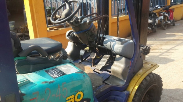 ขายโฟร์ลลิฟ โคมัสสุ FD30-14 เกียร์ทอร์ค