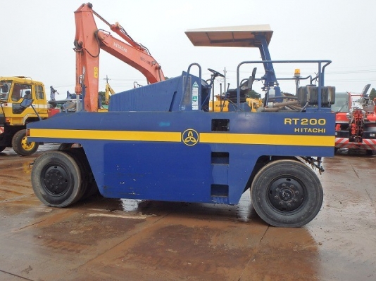 ขายรถบดล้อยาง 9 ล้อ DYNAPAC : CP202 S/N: 51040