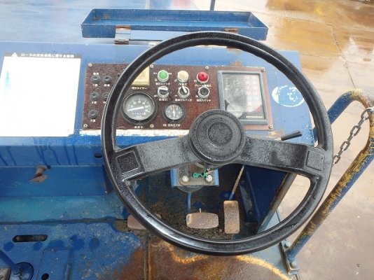 ขายรถบดล้อยาง 9 ล้อ DYNAPAC : CP202 S/N: 51040