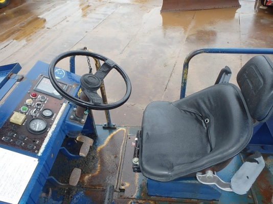 ขายรถบดล้อยาง 9 ล้อ DYNAPAC : CP202 S/N: 51040