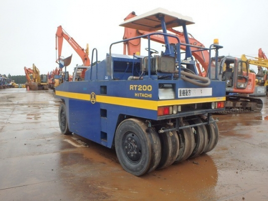 ขายรถบดล้อยาง 9 ล้อ DYNAPAC : CP202 S/N: 51040