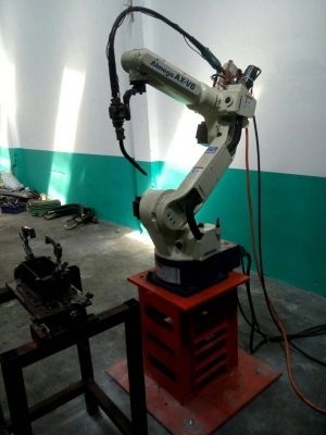ขาย เครื่องเชื่อม Robot BRAND OTC ARM LENGTH 1,800 mm. Swing 360 Deegree พร้อมใช้งาน สภาพดี ขาย เครื่องเชื่อม Robot BRAND OTC ARM LENGTH 1,800 mm. Swing 360 Deegree พร้อมใช้งาน สภาพดี