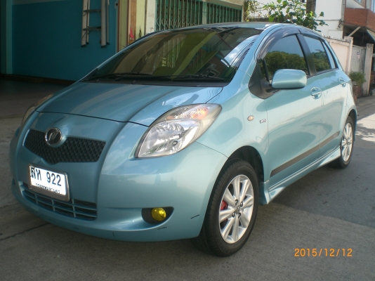 toyota yalis E auto ปี06 แก๊สLPG หัวฉีด รถมือเดียว สวยพร้อมใช้