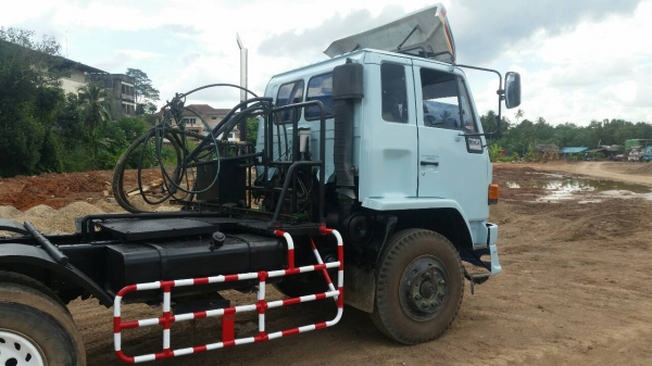 ขายรถบรรทุก 10 ล้อหัวลาก ISUZU ROCKY 240 แรงม้านางฟ้าแท้ มีระบบปั่นไฮดรอลิค ราคา 750000