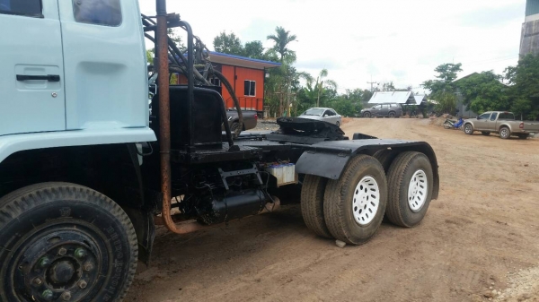 ขายรถบรรทุก 10 ล้อหัวลาก ISUZU ROCKY 240 แรงม้านางฟ้าแท้ มีระบบปั่นไฮดรอลิค ราคา 750000