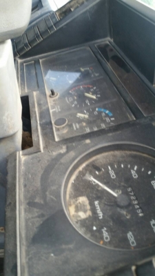 ขายรถบรรทุก 10 ล้อหัวลาก ISUZU ROCKY 240 แรงม้านางฟ้าแท้ มีระบบปั่นไฮดรอลิค ราคา 750000