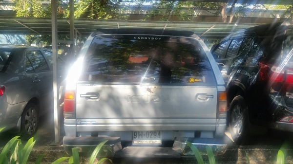 ขาย อีซูซุ มังกรทอง 2.5 ปี 2538 รถมือเดียว ไม่เคยเปลี่ยนเจ้าของ